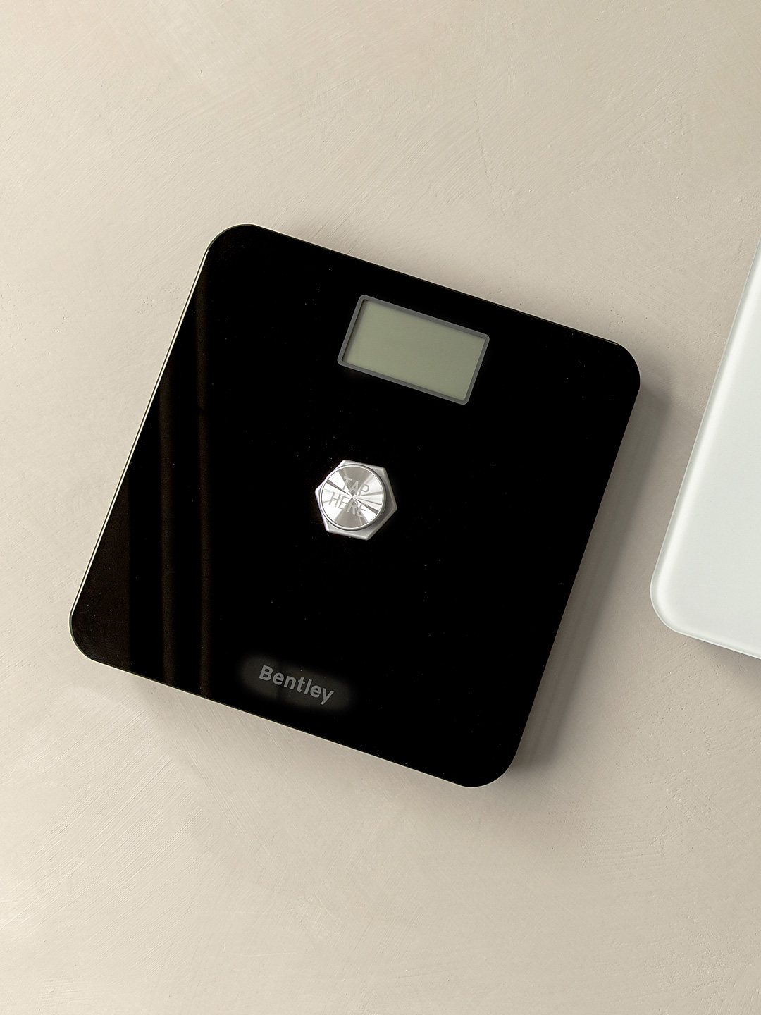 Cindy + scale (battery free)